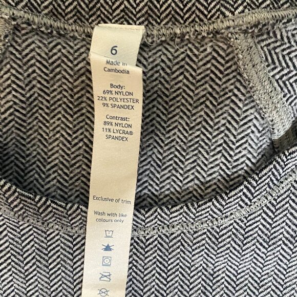 (2) Lulu Lemon Asana jacket and tweed top size 6 women's excellent condition - Picture 8 of 12